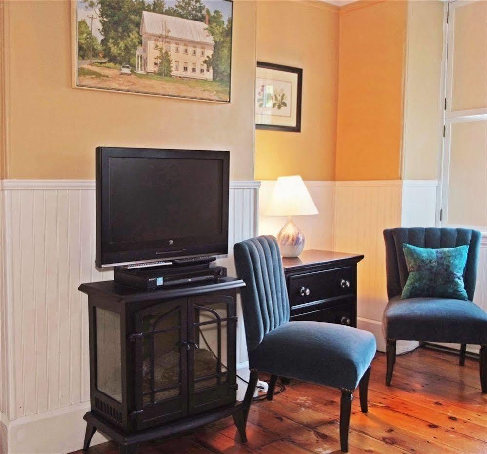 Blind Tiger Portland - Carleton Street Guest House Extérieur photo
